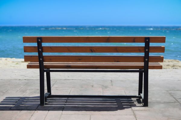 Bench Assembly in Sandy