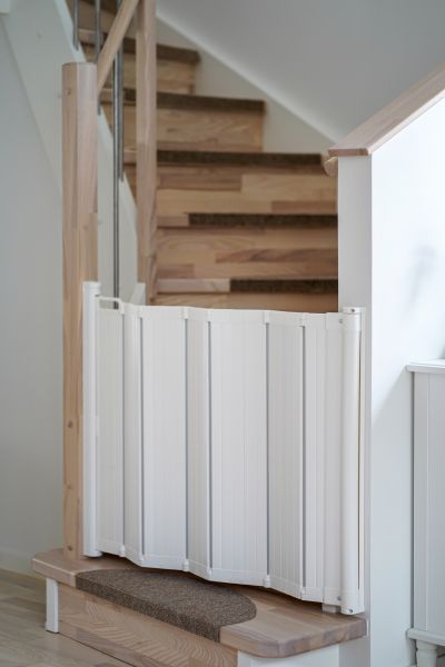 Stair Gate Assembly in Sandy